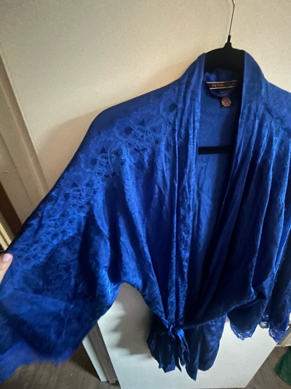 Victoria Secret Royal Blue Satin Lace Trim Robe - Size XL / XXL - Picture 3 of 4